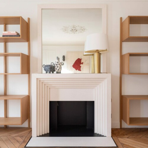 Athis Marbres vous présente cette cheminée réalisée en pierre de Paloma Athis Marbres vous présente cette cheminée réalisée en pierre de Paloma